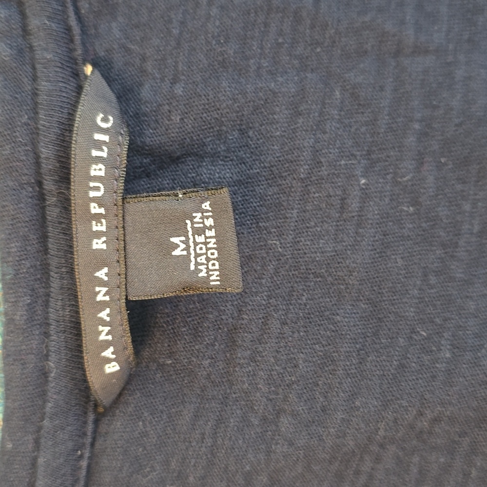 Banana Republic Ruffle Tank - Picture 2 of 5